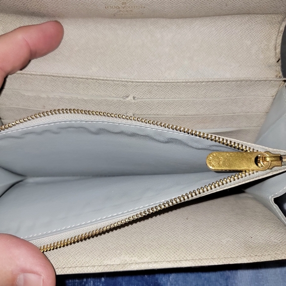 Louis Vuitton Sarah Limited Edition Monogram Dentelle Brown Wallet with box - Picture 8 of 15